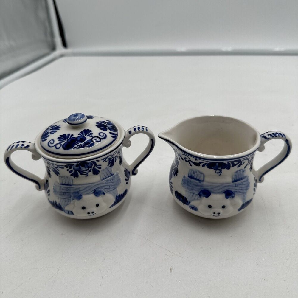 VINTAGE Delft Blue PIG Small Sugar Bowl with Lid Creamer Hand Painted 1984